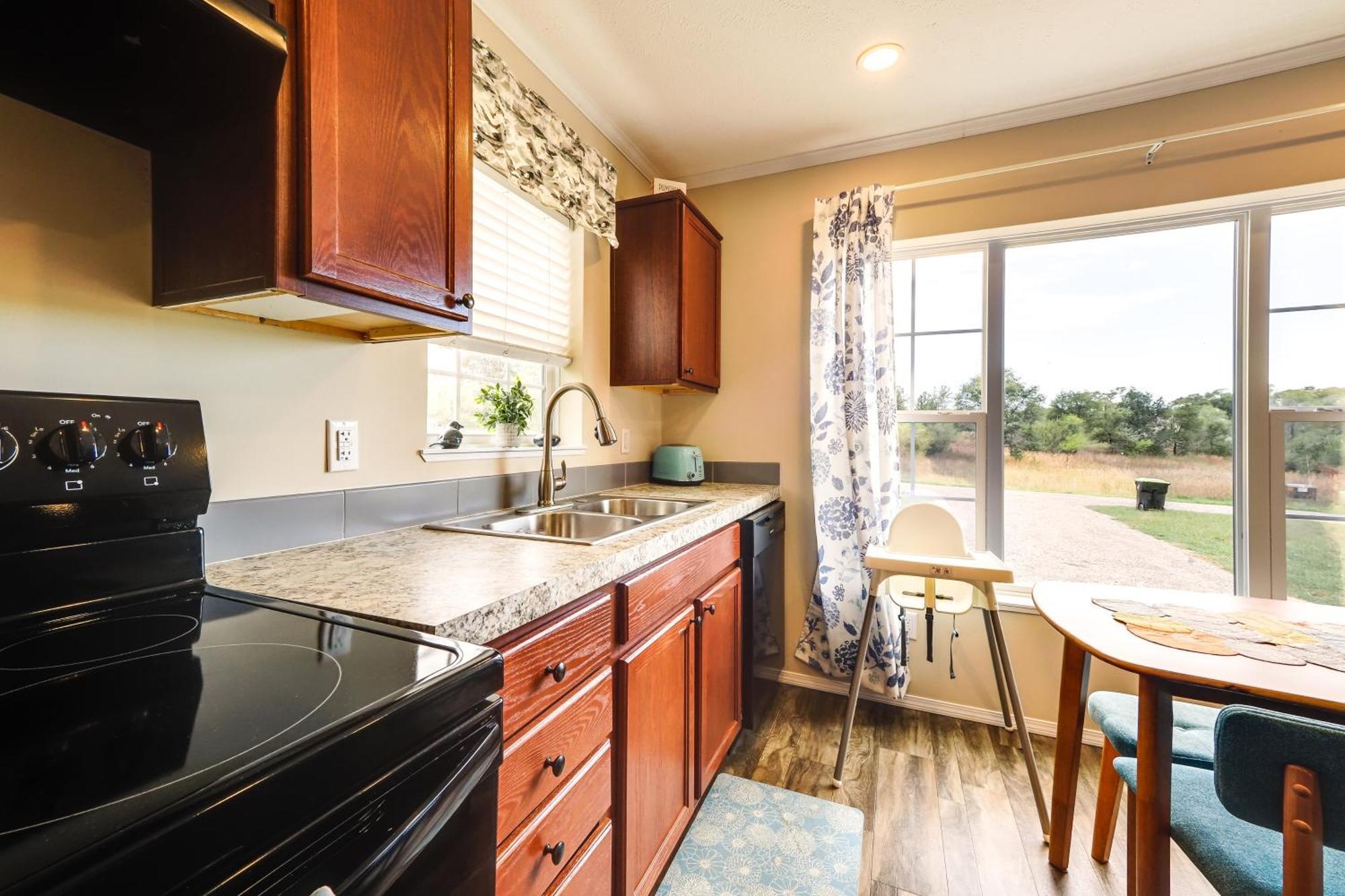 Family Home In Rapid City About 4 Mi To Torch Lake! Exteriér fotografie
