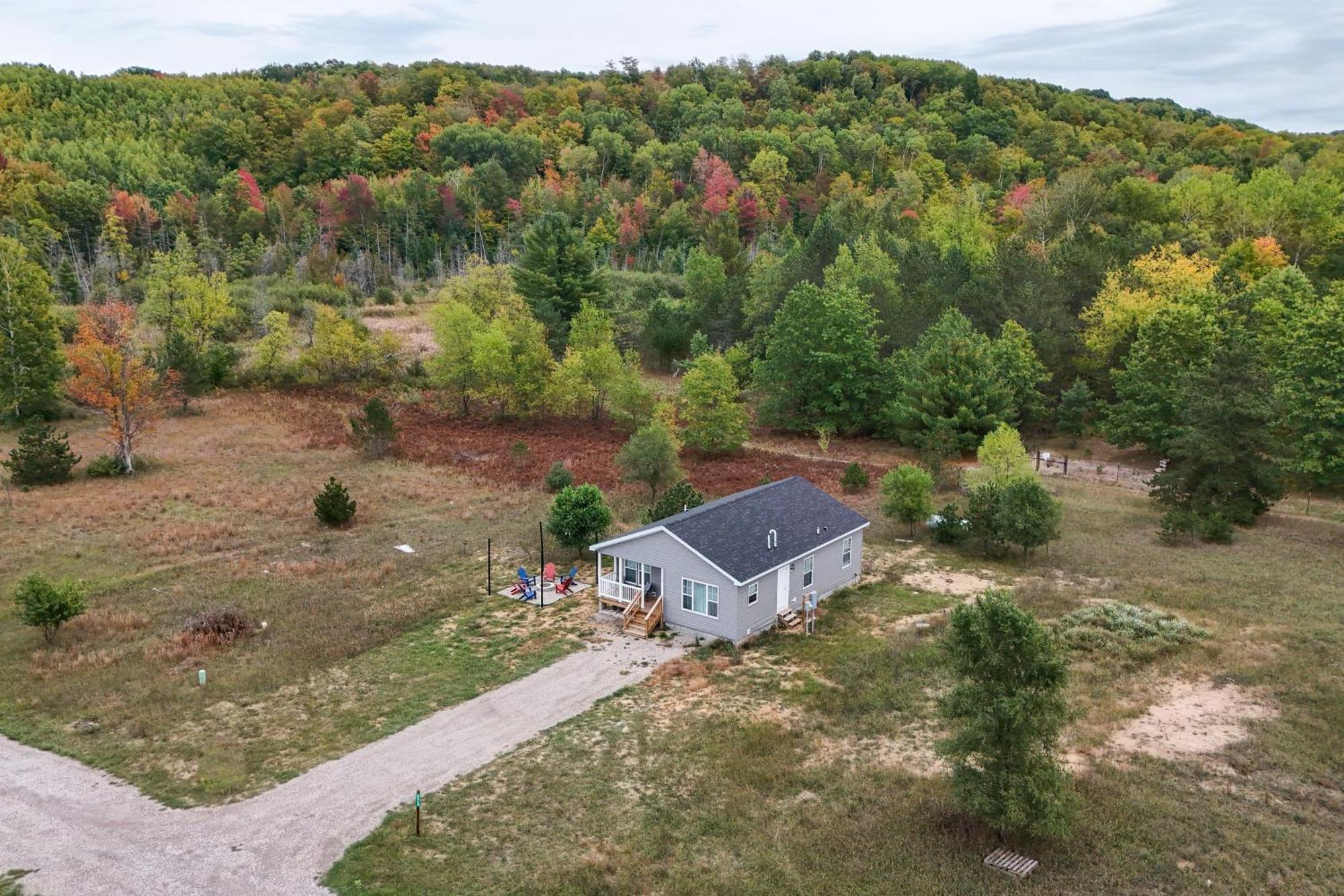 Family Home In Rapid City About 4 Mi To Torch Lake! Exteriér fotografie